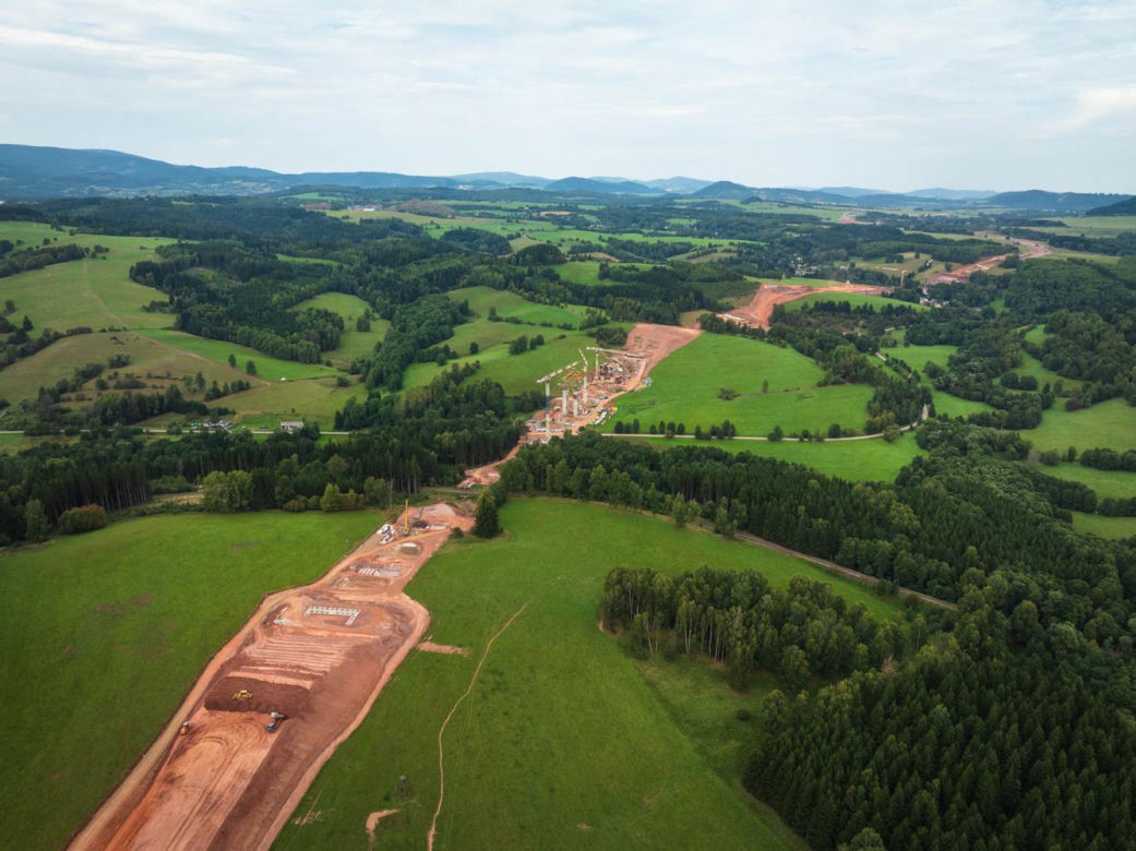 Autostrada D11 w Czechach - zdjęcia z budowy - sierpień 2025