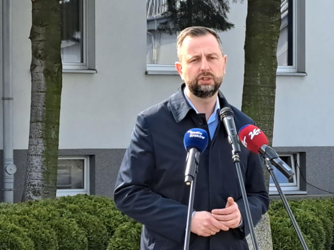 Minister Obrony Narodowej Władysław Kosiniak-Kamysz w Zakładach Mechanicznych w Tarnowie