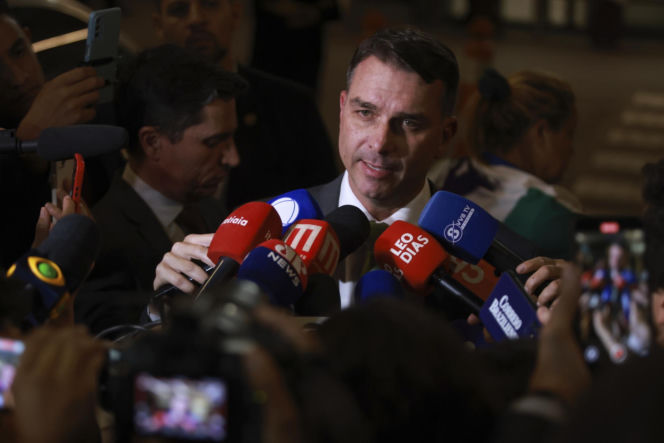 Był prezydent próbował uciec z aresztu! Użył lutownicy