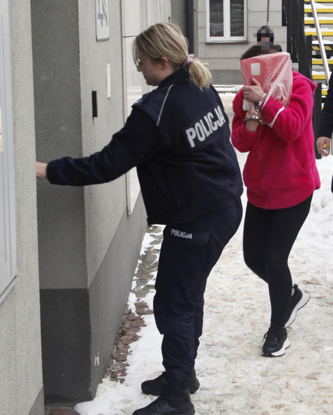 Proces matki o znęcanie się nad córeczką