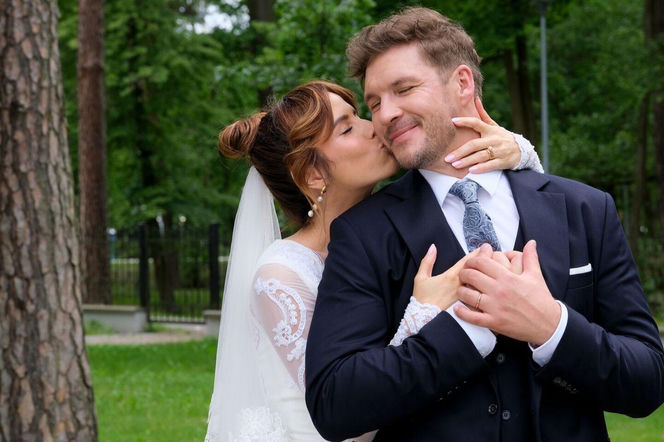 M jak miłość odc. 1890. Kama (Michalina Sosna), Marcin (Mikołaj Roznerski)