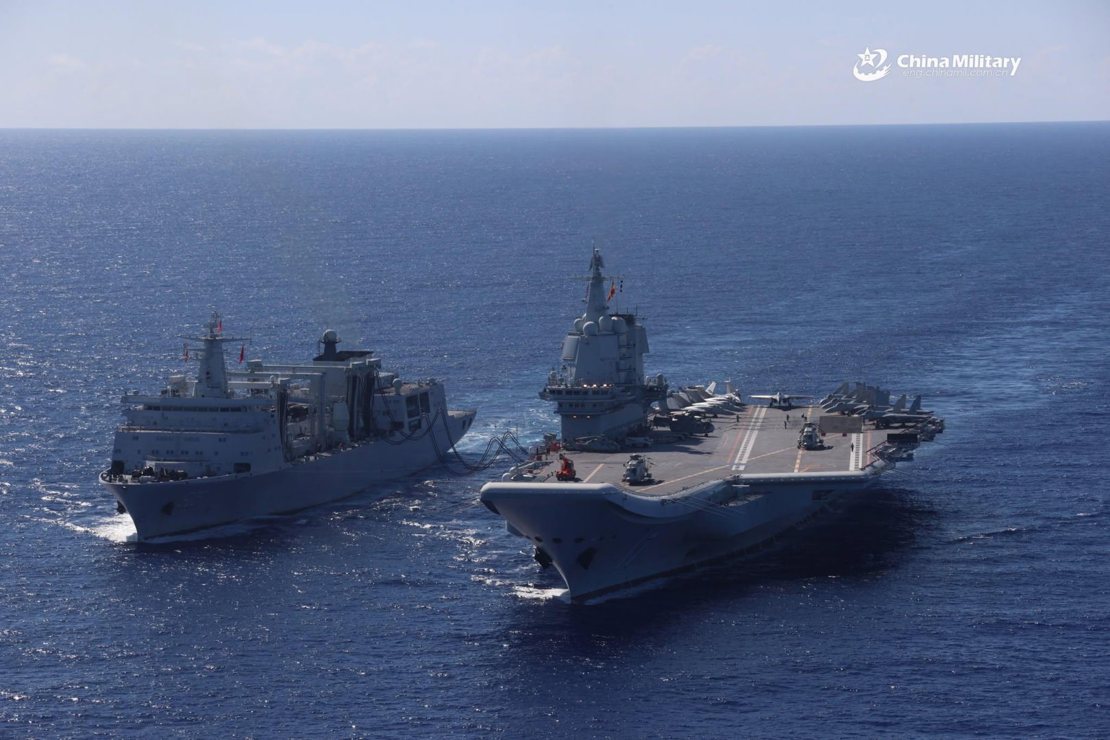 Chiński smok pręży muskuły. Grupa uderzeniowa lotniskowca Liaoning symuluje blokadę Tajwanu