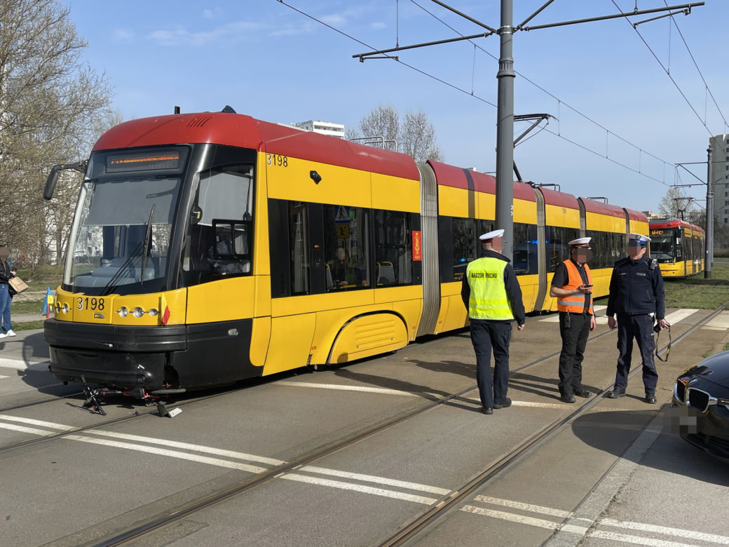 Dramat na Białołęce. 5-latek wjechał rowerkiem pod tramwaj 