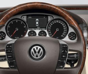 2015 Volkswagen Phaeton