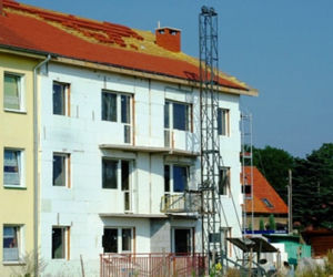 Projekt Powiatowego Urzędu Pracy w Nysie Budowa domów poprzez system szkolenia dla bezrobotnych 