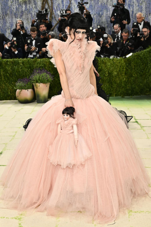 Festiwal próżności na żywo! Met Gala 2026 wymknęła się spod kontroli