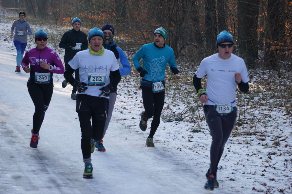 Bieg City TRAIL 2022 w bydgoskim Myślęcinku [GALERIA]