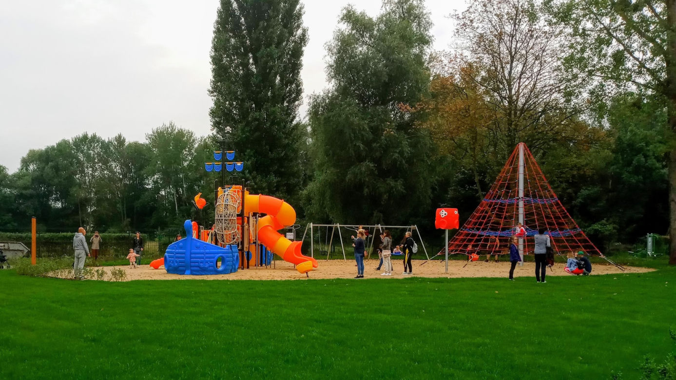 Plaża w Dąbiu otwarta po remoncie