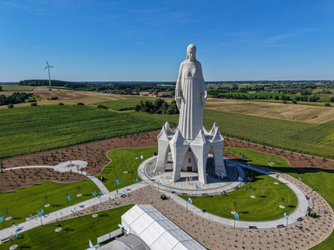 Poświęcenie pomnika Matki Boskiej w Konotopiu