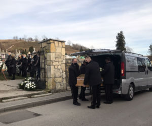 Śmiertelnie pobita przez męża Katarzyna M. została pochowana w Pińczowie