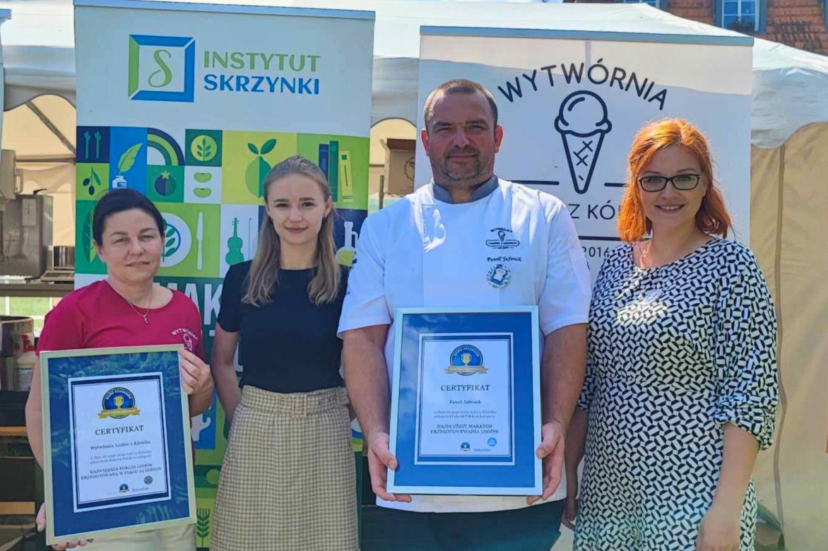 W Kórniku wytworzyli 1 030 kg lodów rzemieślniczych wytworzonych w 24 h!