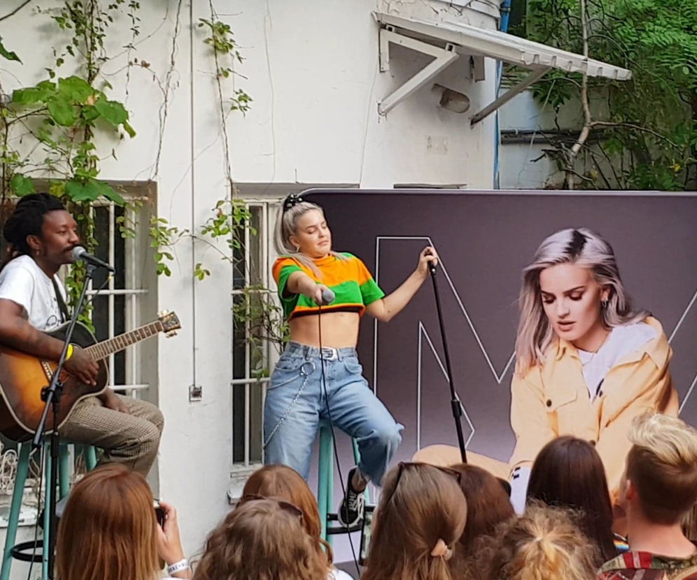 Anne-Marie w Warszawie 12.08.2018 - kameralny koncert