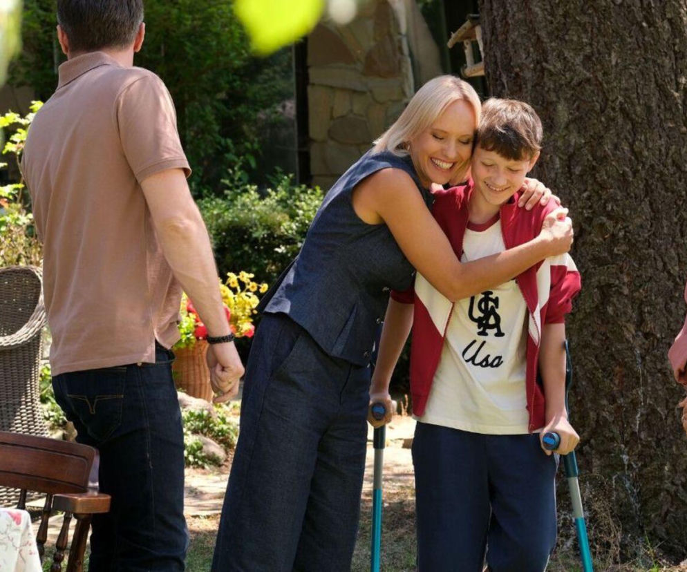 M jak miłość odc. 1899. Dorota (Iwona Rejzner), Bartek (Arkadiusz Smoleński), Franek (Jarosław Śmigielski), Aneta (Ilona Janyst)