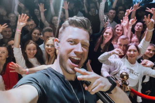 Najlepszy Koncert Świata 2022 - Masters zaprasza na imprezę VOX FM! Gdzie i kiedy wystąpi? [WIDEO]