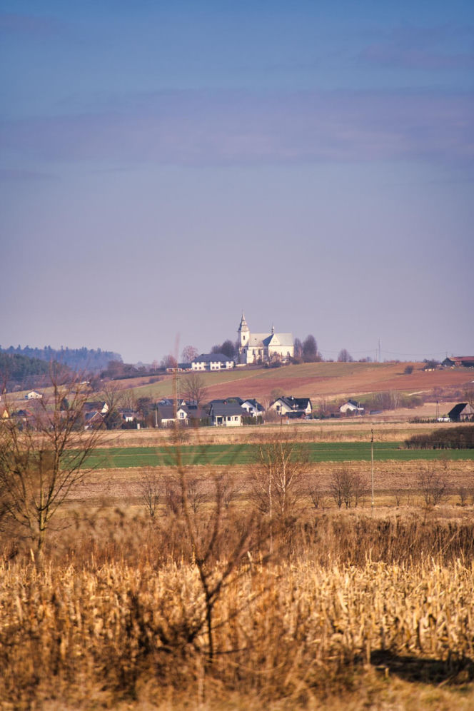 Chełmce. Kościół pw. św. Marii Magdaleny i św. Mikołaja