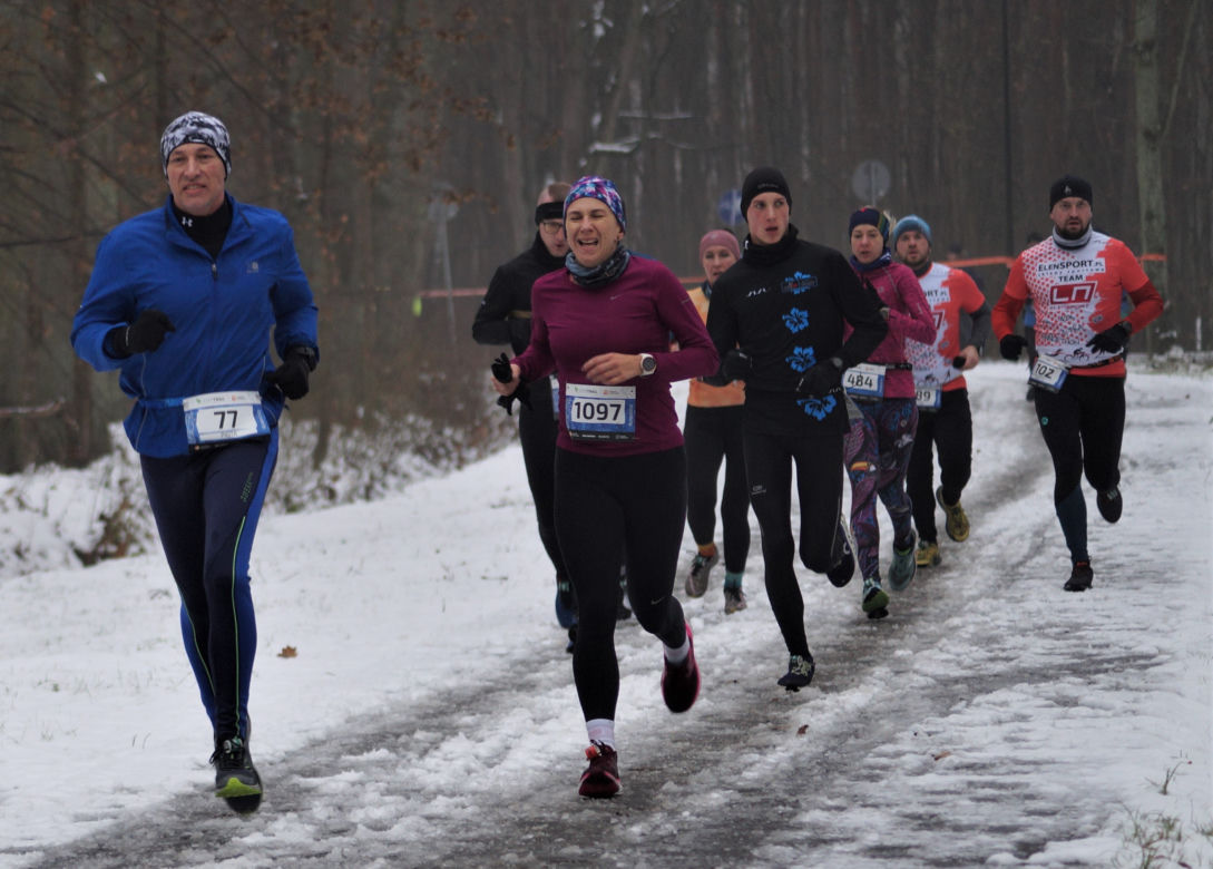 Wielkie ściganie w Myślęcinku! Za nami kolejny bieg City Trail 2022 [ZDJĘCIA]