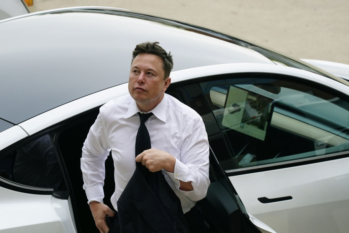 Elon Musk sprzedaje ostatni dom! "Nie chce mieć niczego"