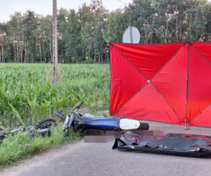 Potworne zderzenie motocyklistów. Ratownicy godzinę walczyli o życie 18-latka