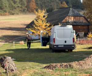 Ważny krok w Parku Etnograficznym w Tokarni. Zakończył się pierwszy etap odbudowy zabytkowej kaplicy