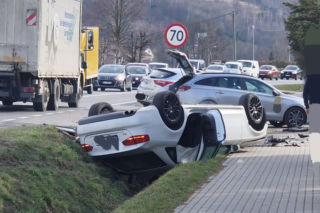 Utrudnienia na DK75 (Brzesko-Nowy Sącz): Dachowanie w Czchowie