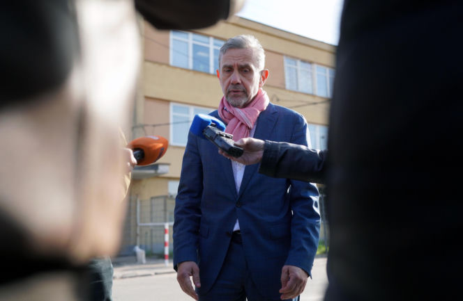 Skandal w hucie Biaglass. Prezes złamał obietnicę. Pani Iza: "Czuje się zdradzona i poniżona"