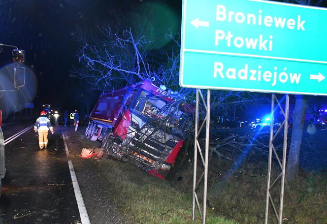 Nie ustąpiła pierwszeństwa i zginęła! Tragiczne szczegóły wypadku pod Radziejowem