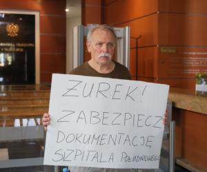 Dr Jędrzejewski po raz drugi w prokuraturze
