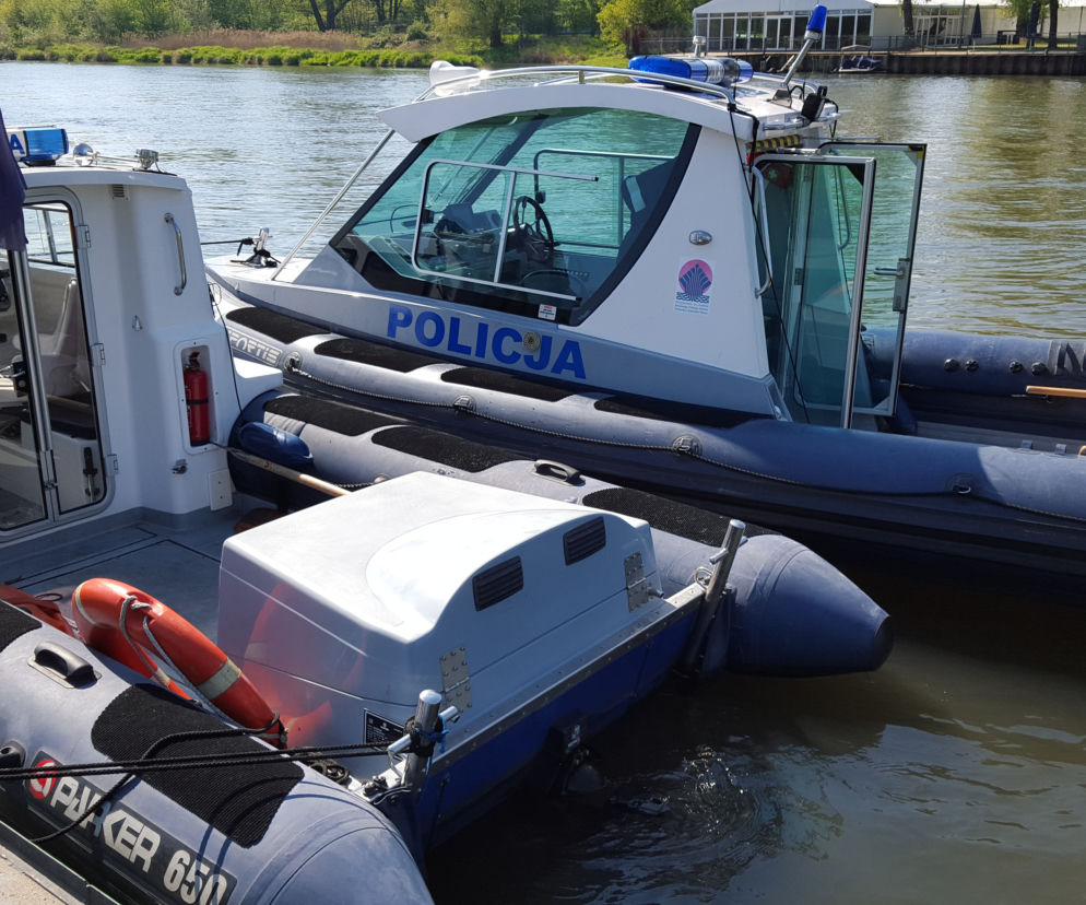 Odra jest drogą wodną, na jej biegu obowiązuje zakaz kąpieli