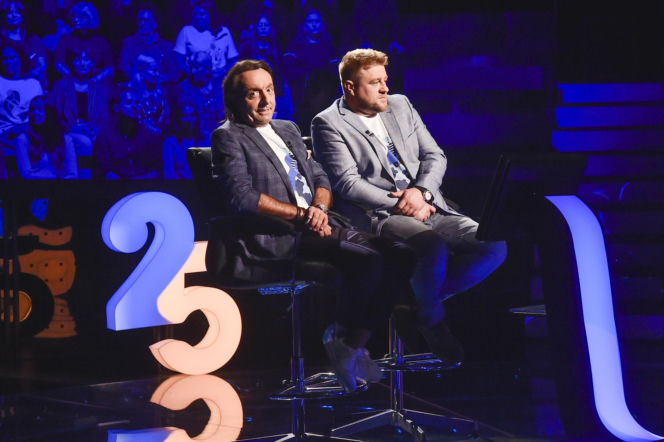 Wiadomo, kto wylicytował kitel Tomasza Jakubiaka. Wzruszający gest