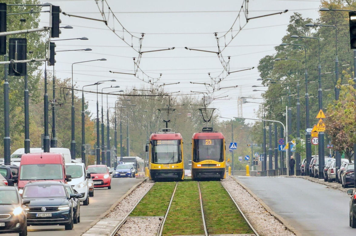 Tory tramwajowe w Warszawie pachną włoską pizzą