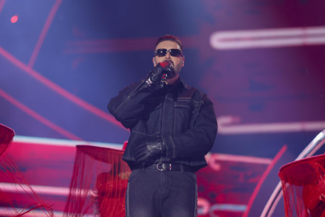 Grzegorz Hyży kiedyś i dziś. Od skromnego chłopaka z "X Factora" do ikony męskiego stylu