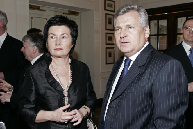 Hanna Gronkiewicz-Waltz zachwyca na zdjęciu sprzed lat! Wygląda niczym gwiazda kina lat 70.