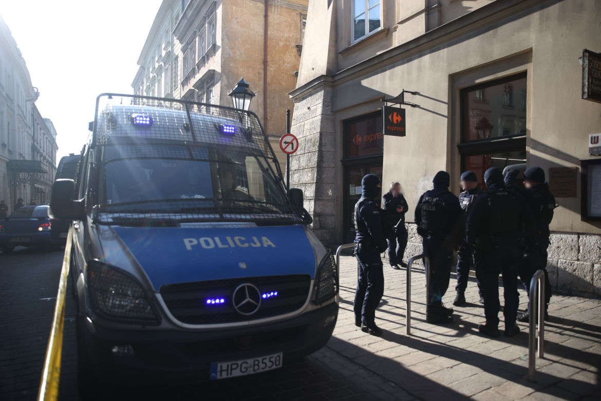Nie żyje mężczyzna postrzelony w centrum Krakowa! Ofiar miało być więcej