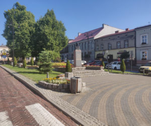 To jedno z najpiękniejszych śląskich miast. Zachwyca nie tylko unikatowym rynkiem, ale też drewnianym kościołem