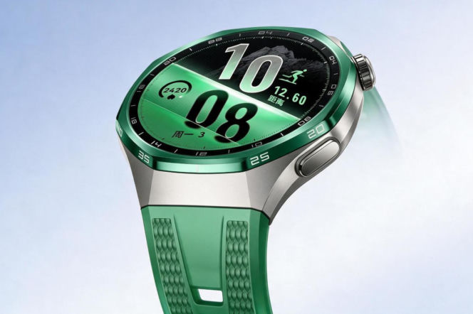 Zielony smartwatch Huawei WATCH GT 7 z gumowym paskiem. O premierze nowości technologicznych przeczytasz w serwisie Eska.