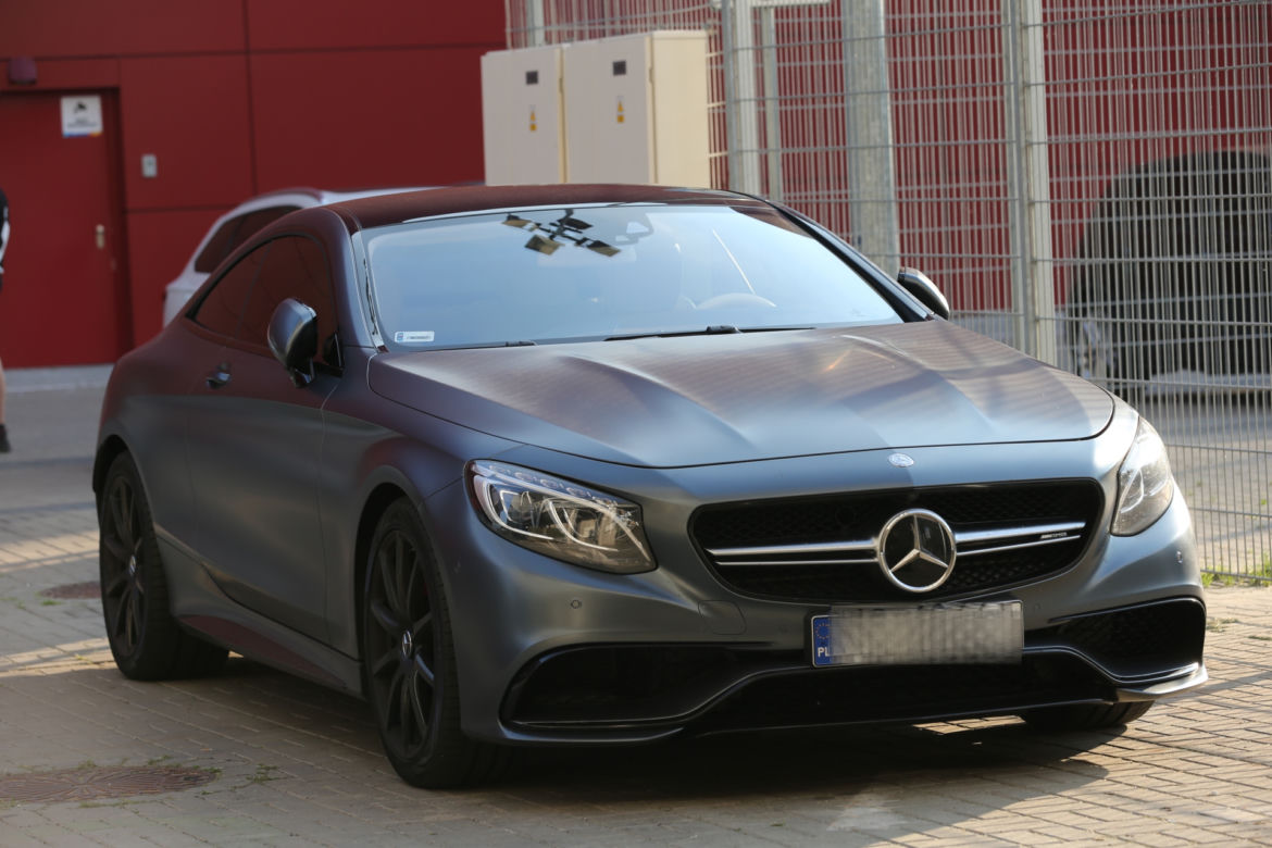 Takim autem jeździ Mamed - Mercedes-AMG S 63 Coupe