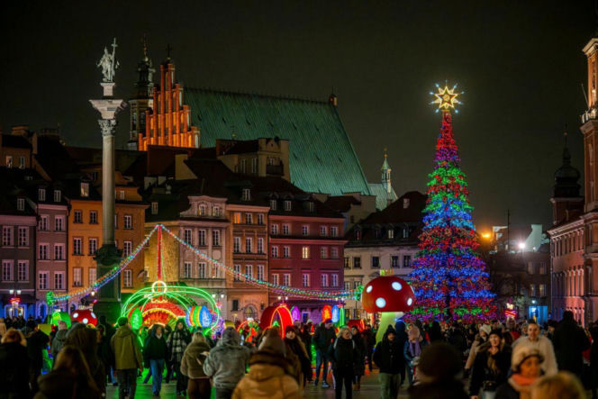 Świąteczna iluminacja 2025/2026 w Warszawie