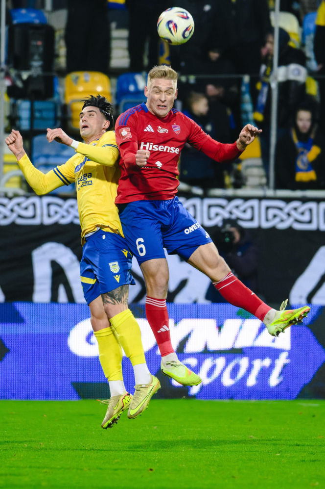 Arka Gdynia - Raków Częstochowa, zdjęcia kibiców i piłkarzy z meczu 17. kolejki PKO BP Ekstraklasy