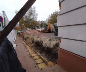 Był bank, będzie uczelnia. Ruszył remont zabytkowego gmachu w centrum Kalisza