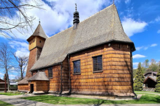 Jeden z najpiękniejszych drewnianych kościołów znajduje się w Małopolsce. To perła na liście UNESCO