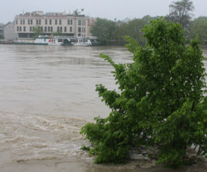 Tak Kraków walczył z ogromną powodzią w 2010
