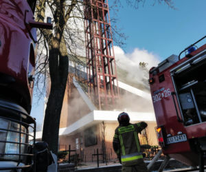 Pożar poddasza kościoła pw. Najświętszego Serca Pana Jezusa przy ul. Władysława Kunickiego w Lublinie