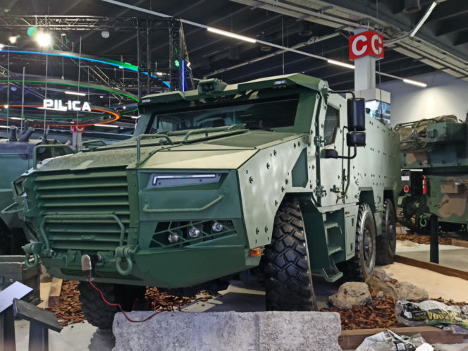 Huta Stalowa Wola rozszerza produkcję. Heron 6x6 wchodzi do gry