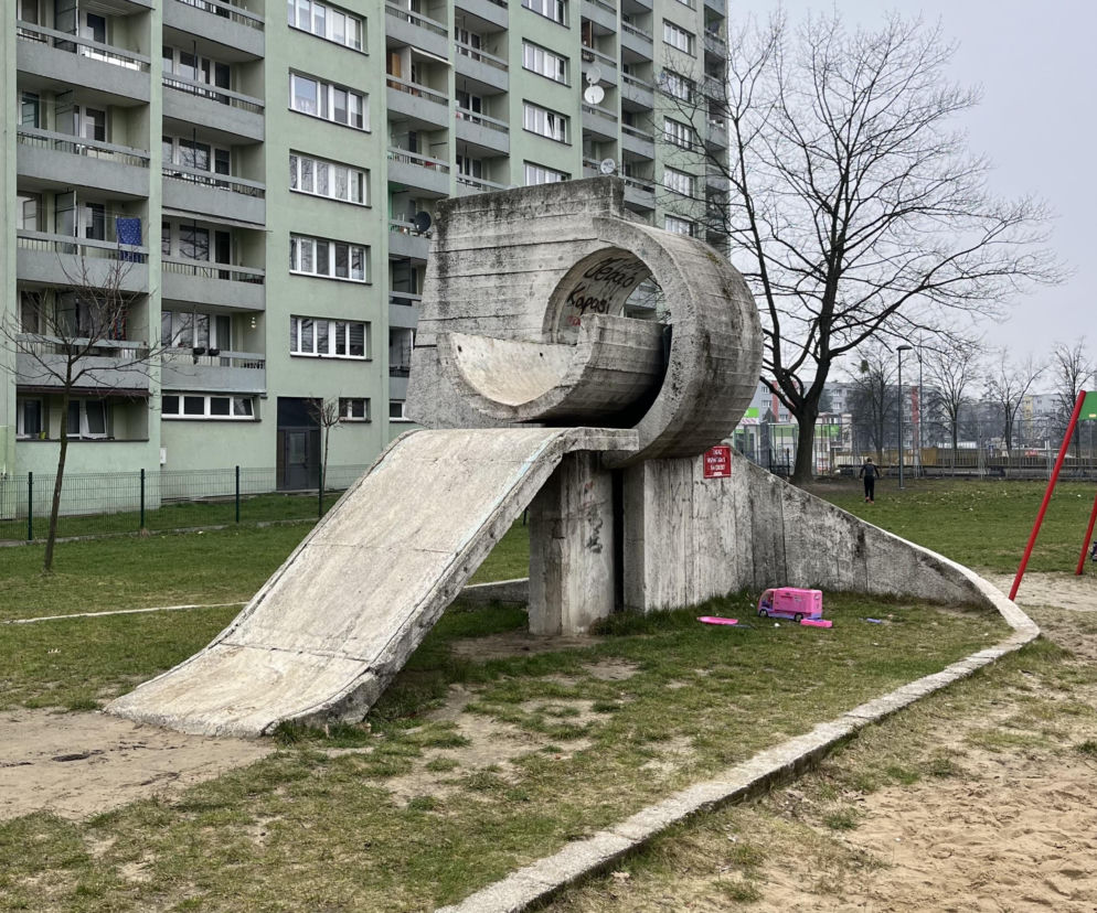 Betonowa zjeżdżalnia w Tychach