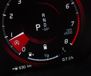 Volvo XC60 B4 Mild Hybrid FWD AT8 Momentum