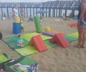 Biblioteka przy plaży w Dąbrowie Górniczej