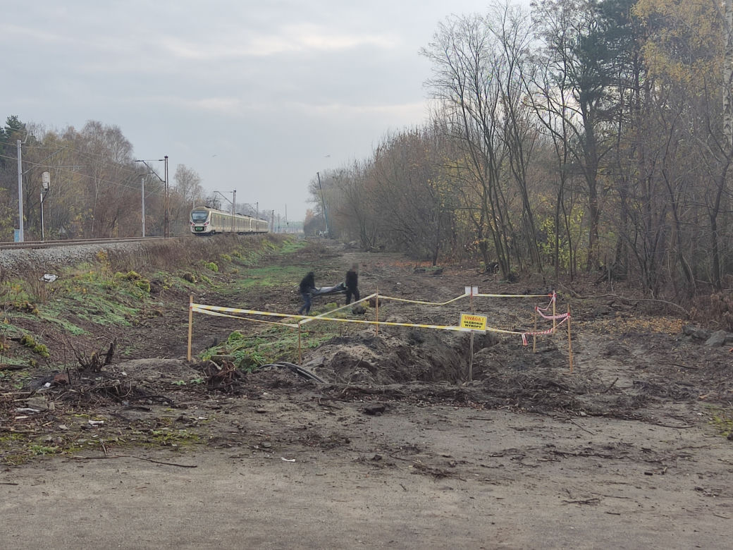 Tragedia na Olszynce Grochowskiej. Kobieta zginęła pod kołami pociągu