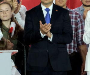 Prezydent sam się pudrował.
