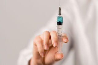 Farmaceuci a szczepienia: kluczowa rola w Polsce