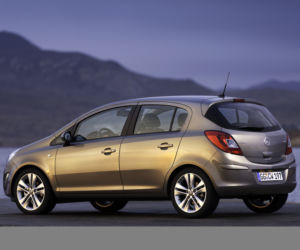 Opel Corsa 2011 - wersja 5-cio drzwiowa